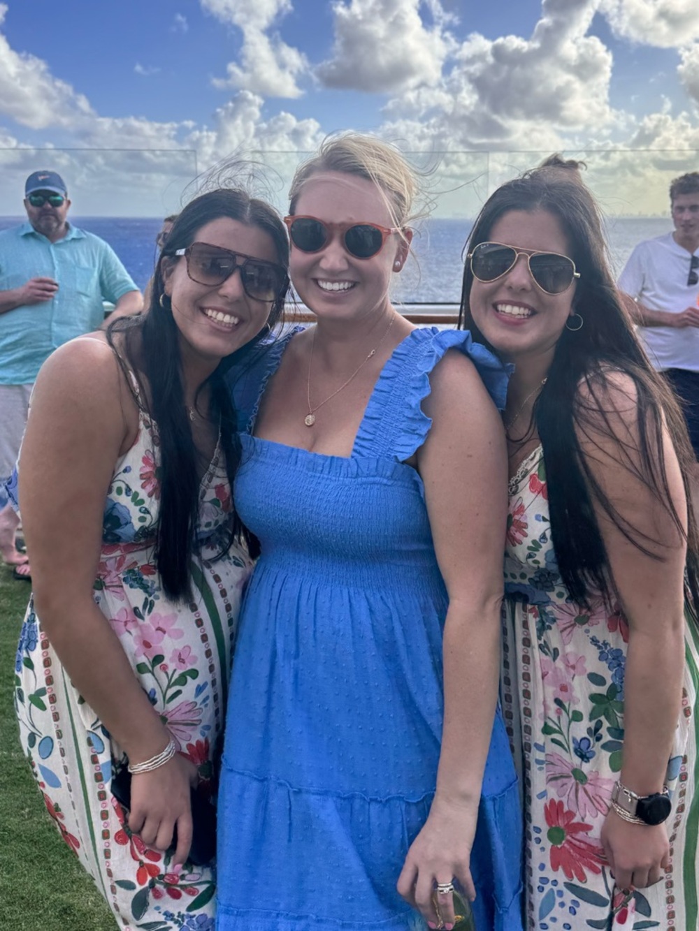 Meet your Posher, Laura